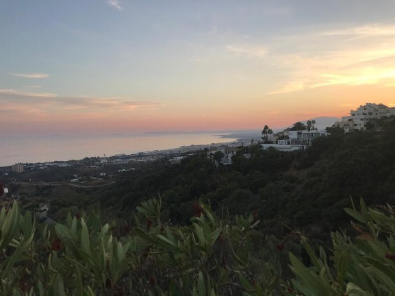 3 Bed, 2 Bath, ApartmentFor Sale, Los Monteros, Malaga