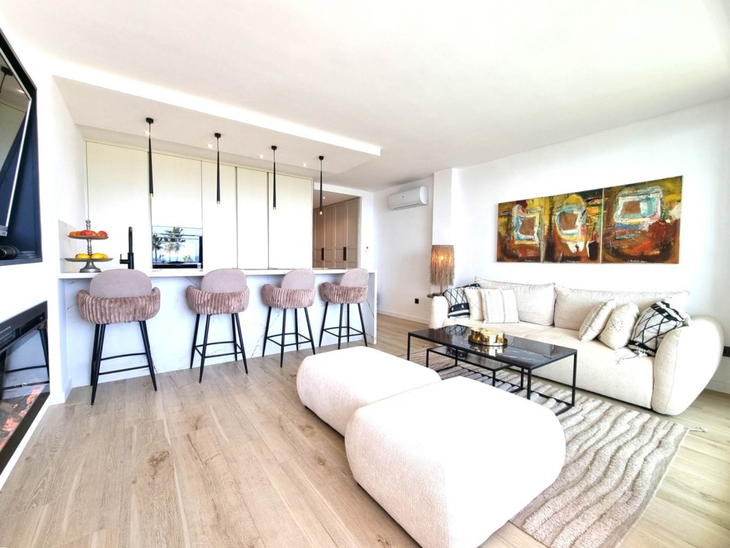 1 Bed, 1 Bath, ApartmentFor Sale, Mijas Costa, Malaga