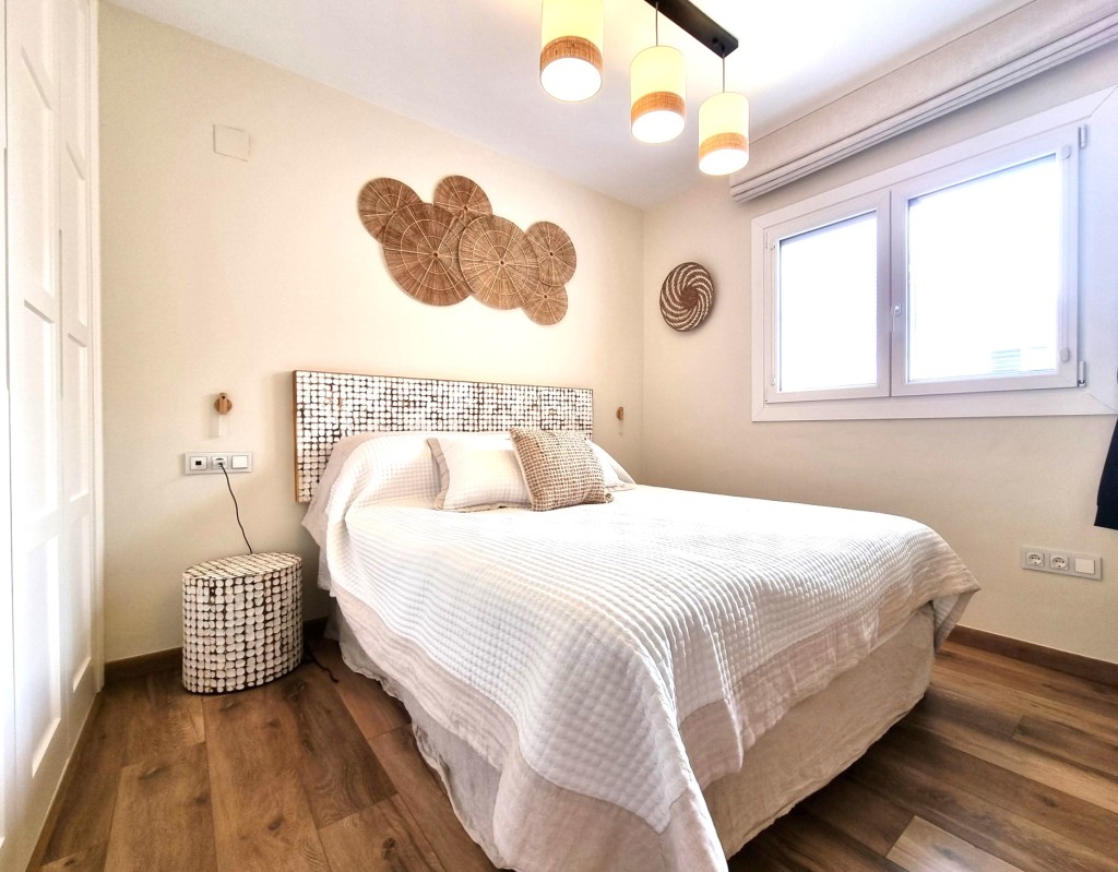 3 Bed, 2 Bath, ApartmentFor Sale, Benalmadena, Malaga