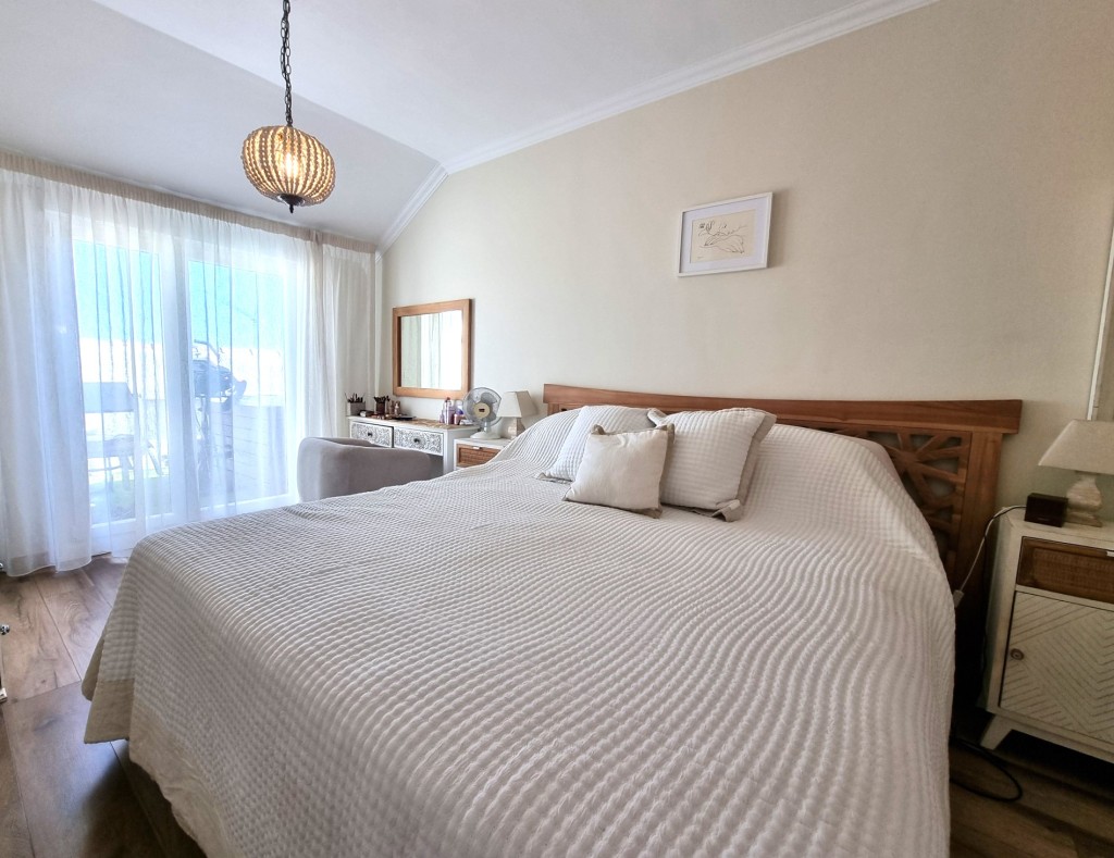 3 Bed, 2 Bath, ApartmentFor Sale, Benalmadena, Malaga