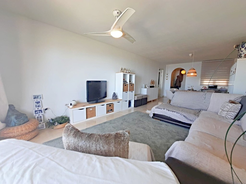 2 Bed, 2 Bath, ApartmentFor Sale, Benalmadena, Malaga