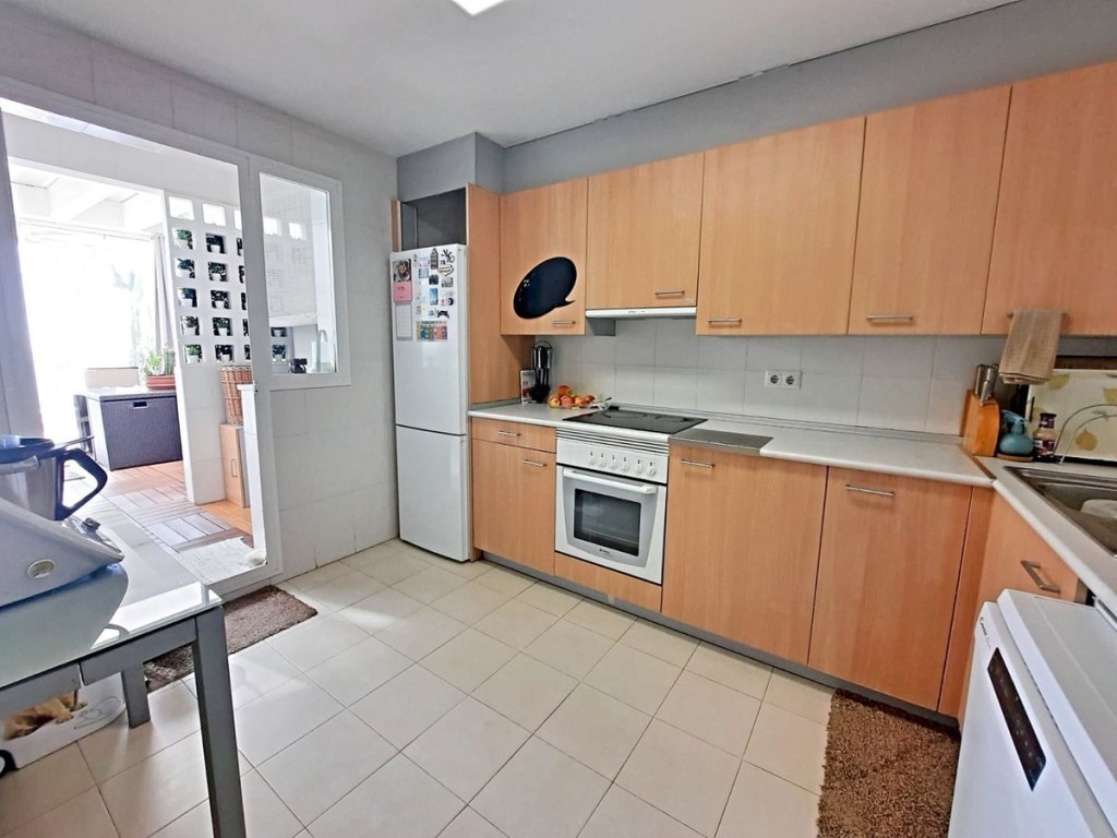2 Bed, 2 Bath, ApartmentFor Sale, Benalmadena, Malaga