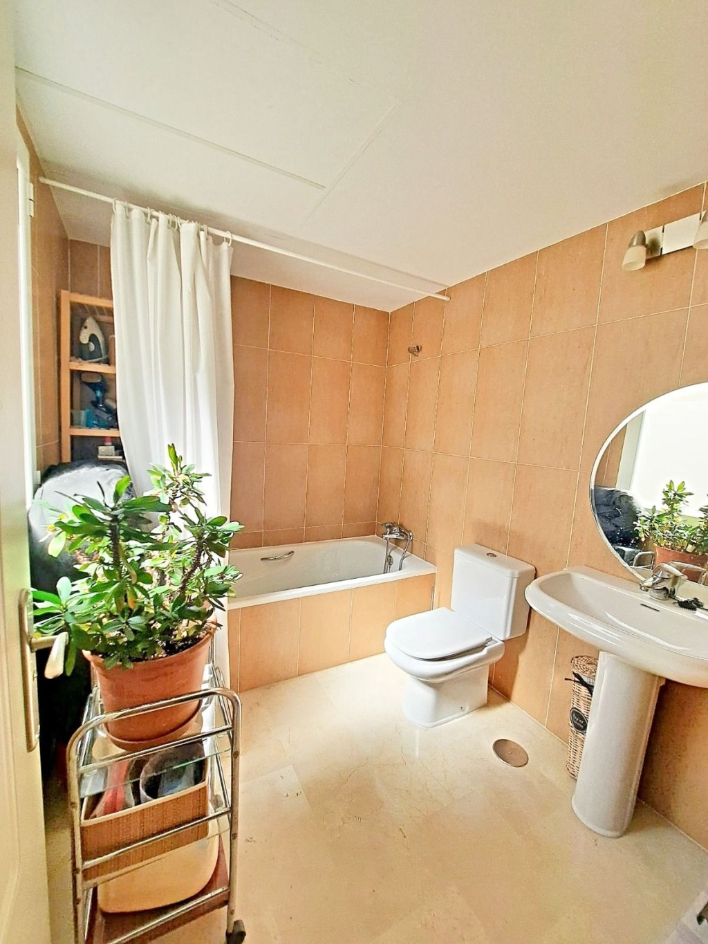 2 Bed, 2 Bath, ApartmentFor Sale, Benalmadena, Malaga