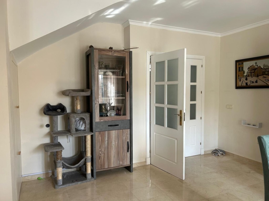 3 Bed, 2 Bath, HouseFor Sale, Riviera, Malaga