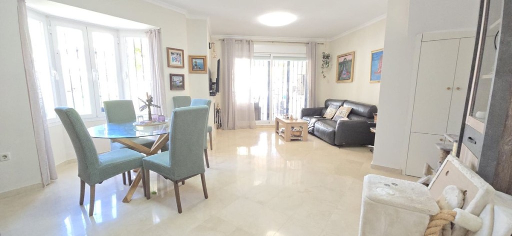 3 Bed, 2 Bath, HouseFor Sale, Riviera, Malaga