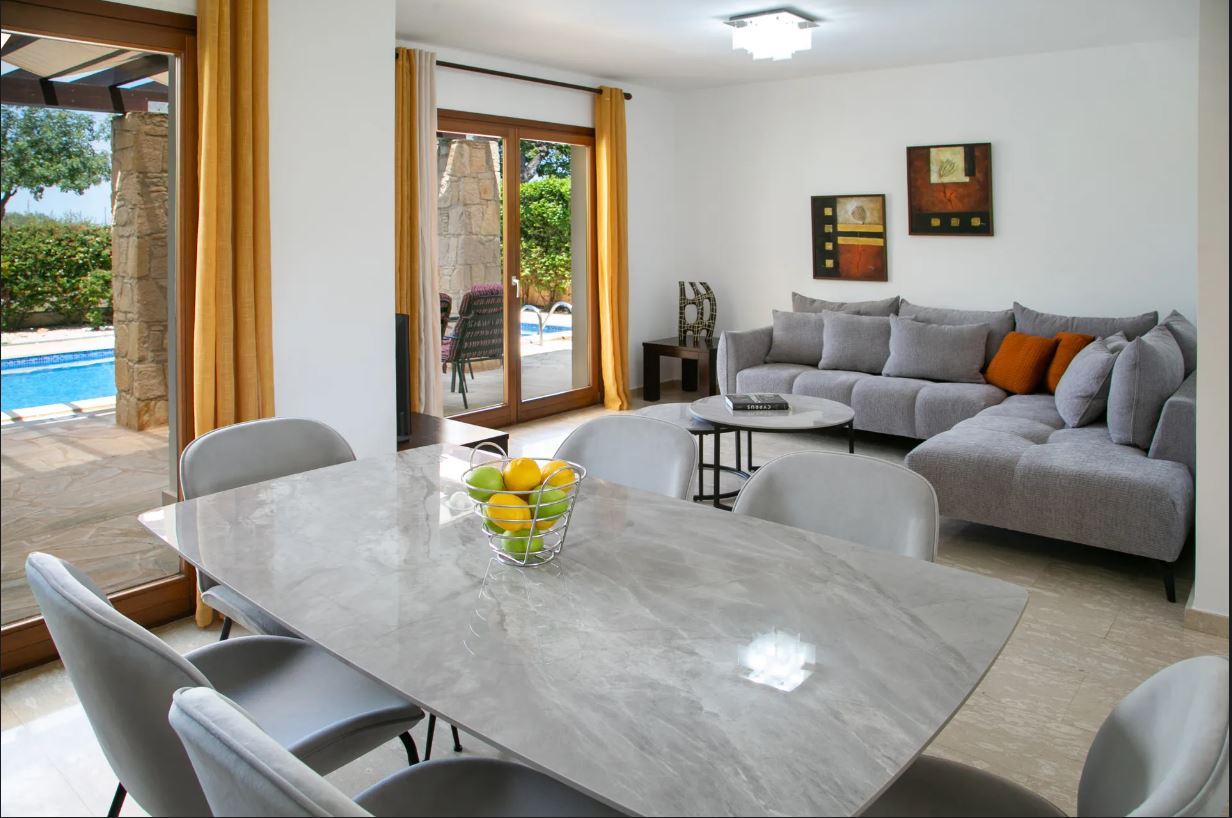 3 Bed, 2 Bath, HouseFor Sale, Paphos, Paphos