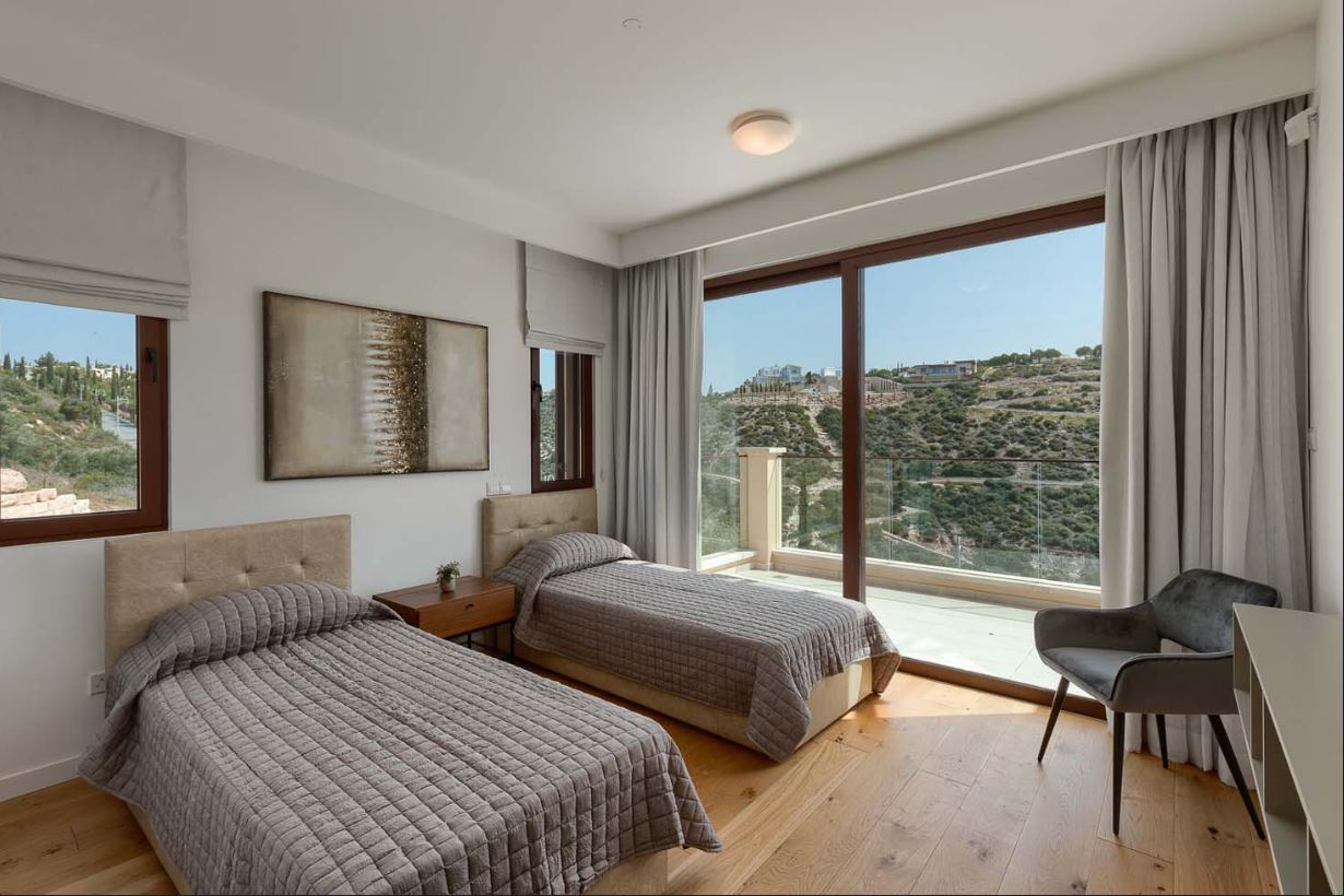 3 Bed, 2 Bath, HouseFor Sale, Paphos, Paphos