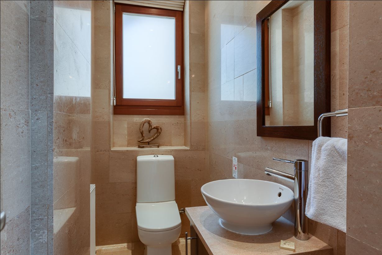 4 Bed, 4 Bath, HouseFor Sale, Paphos, Paphos