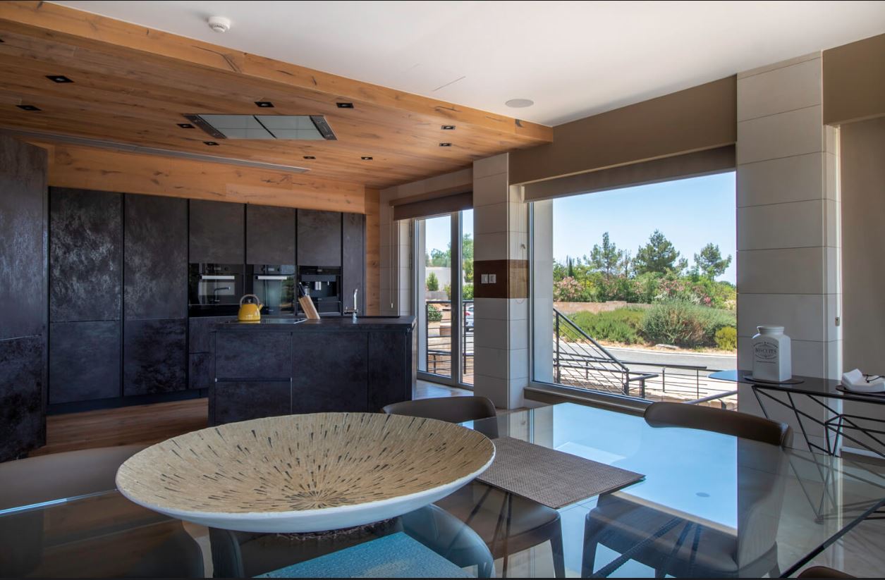 4 Bed, 4 Bath, HouseFor Sale, Paphos, Paphos