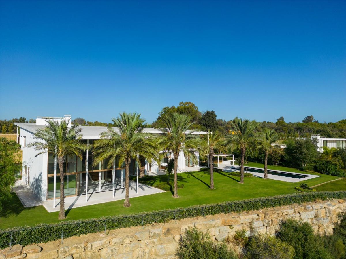 6 Bed, 8 Bath, HouseFor Sale, Casares, Costa del Sol