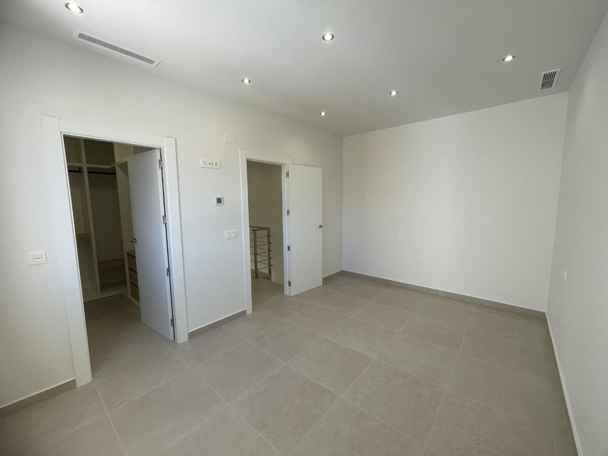 3 Bed, 3 Bath, HouseFor Sale, Almoradi, Alicante