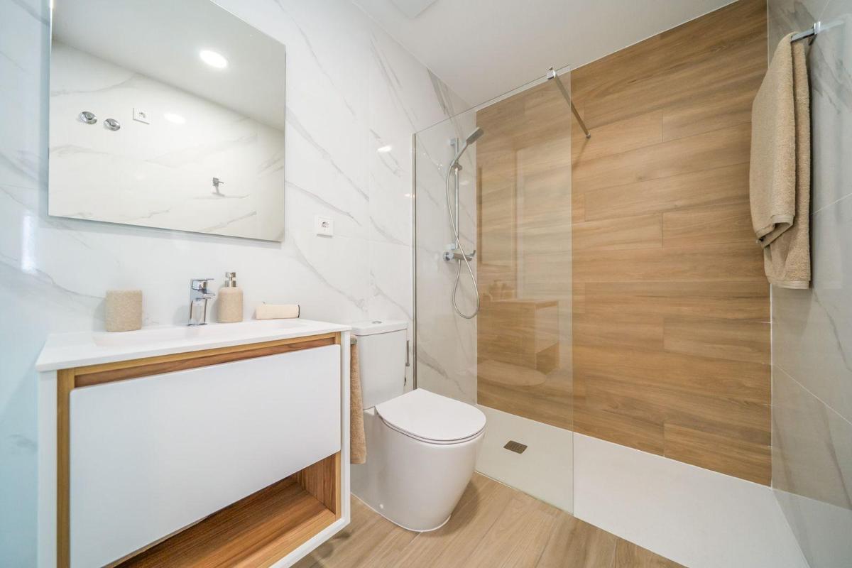 2 Bed, 2 Bath, ApartmentFor Sale, Orihuela Costa, Costa Blanca