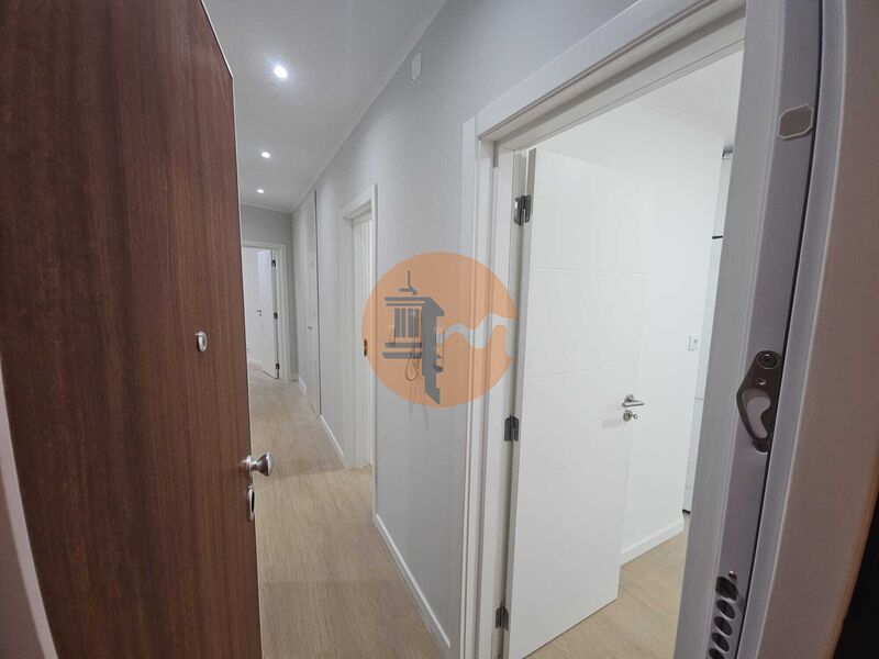 2 Bed, 1 Bath, ApartmentFor Sale, Amadora, Lisboa