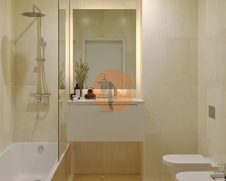 3 Bed, 2 Bath, ApartmentFor Sale, Faro, Faro