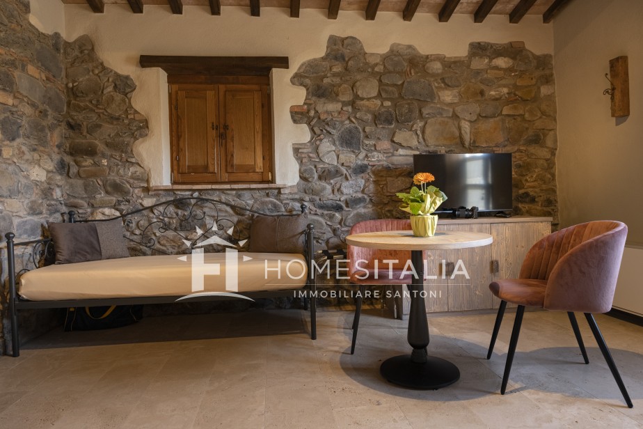 5 Bed, 5 Bath, HouseFor Sale, Radicofani, Siena, Tuscany