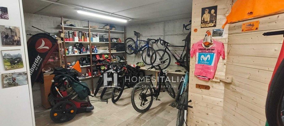 5 Bed, 5 Bath, HouseFor Sale, Radicofani, Siena, Tuscany