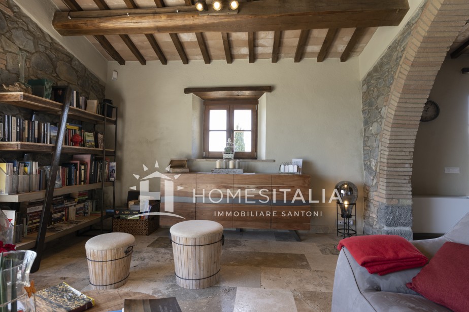 5 Bed, 5 Bath, HouseFor Sale, Radicofani, Siena, Tuscany