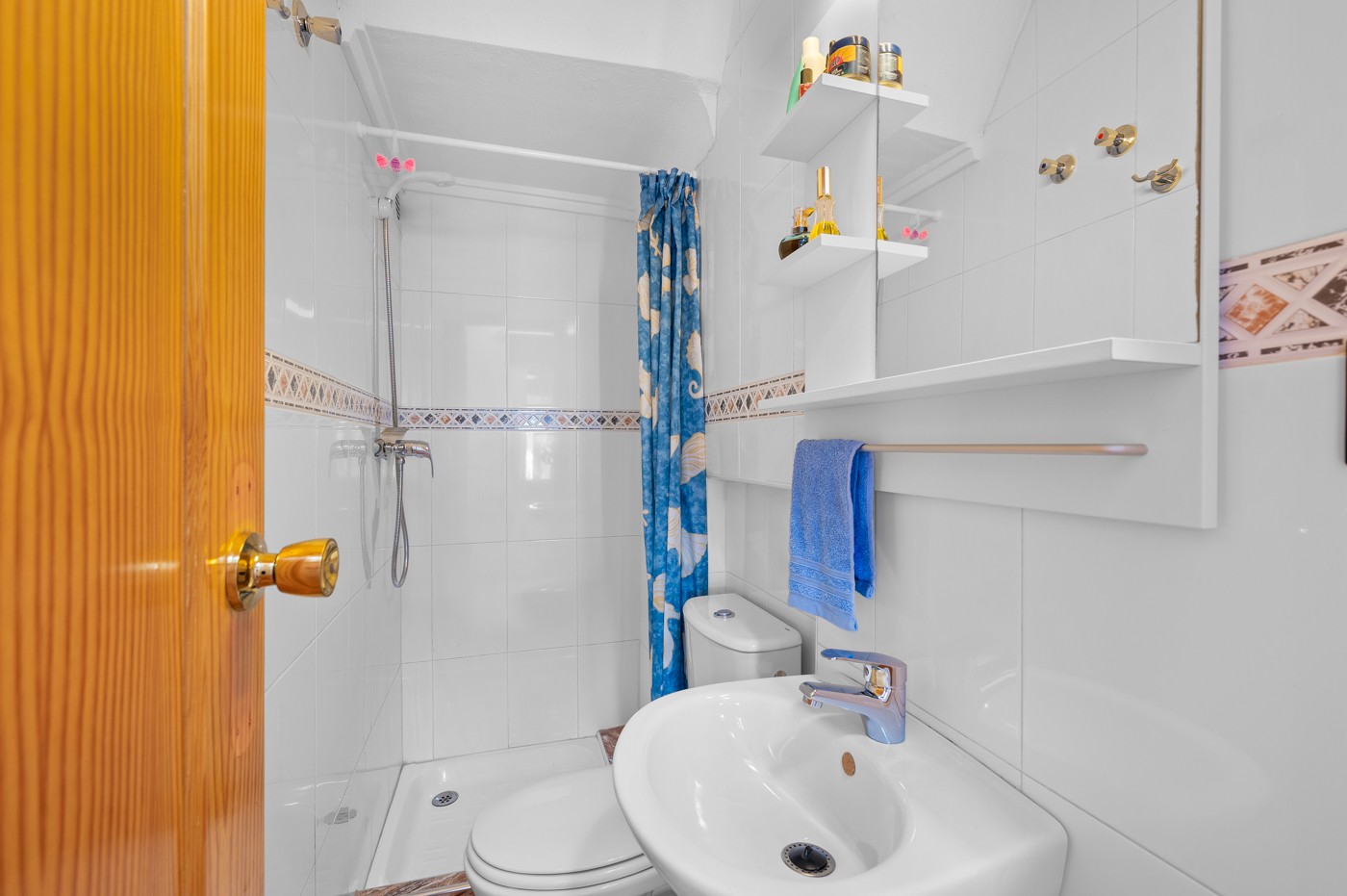 3 Bed, 2 Bath, HouseFor Sale, Torrevieja, Alicante