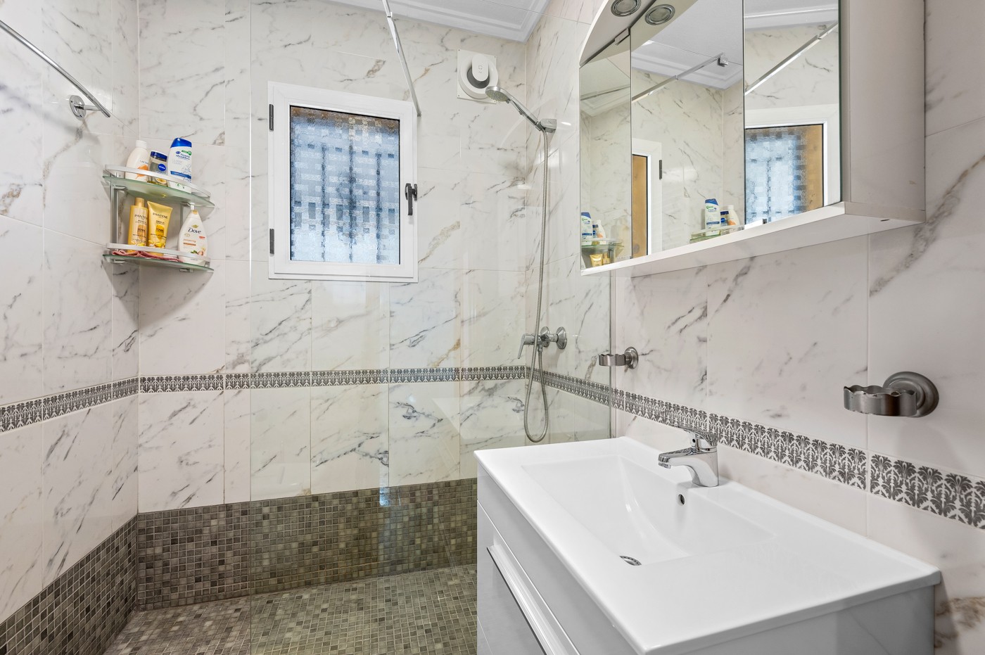 3 Bed, 2 Bath, HouseFor Sale, Torrevieja, Alicante