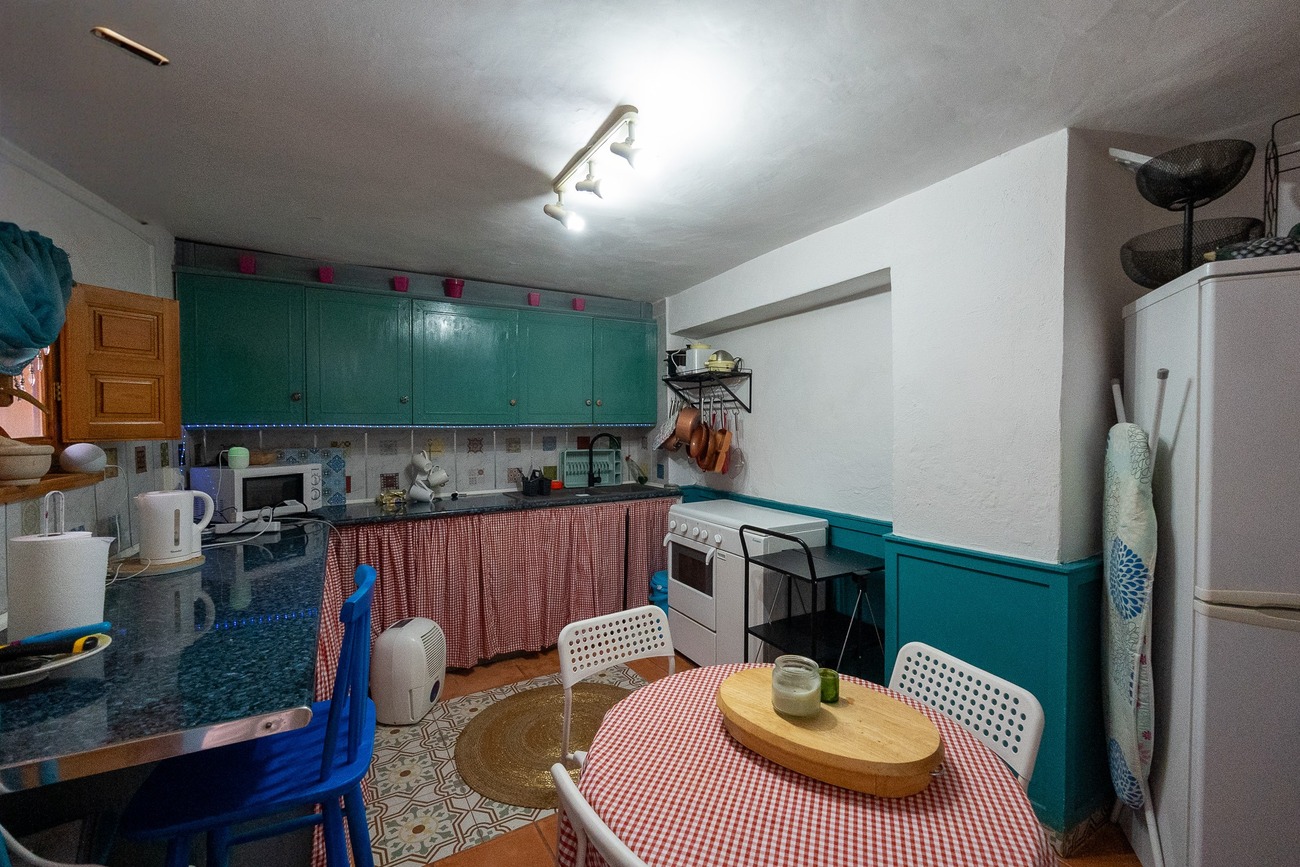 6 Bed, 2 Bath, HouseFor Sale, Chirivel, Almería