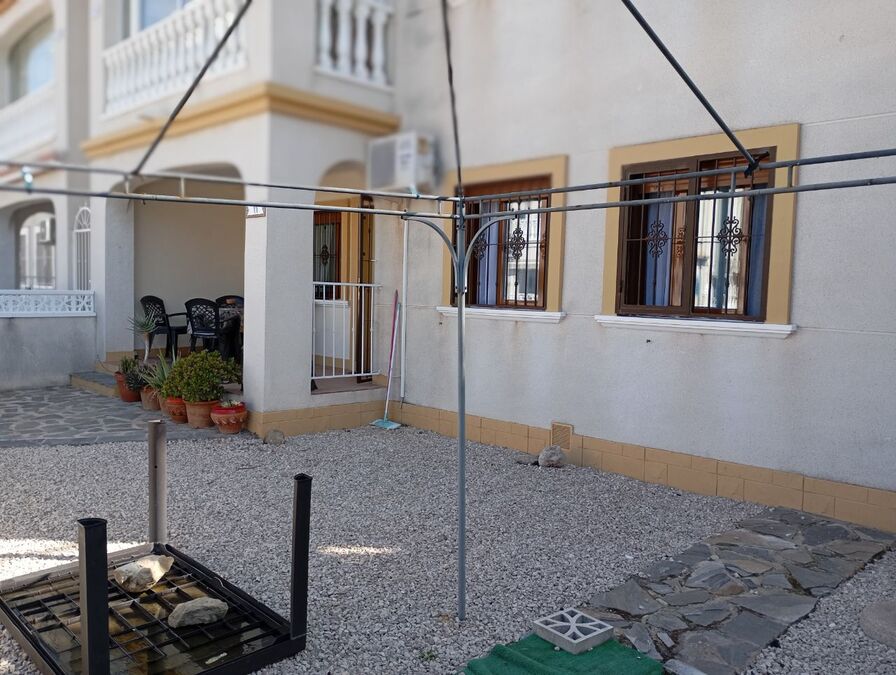 2 Bed, 1 Bath, ApartmentFor Sale, Daya Vieja, Alicante