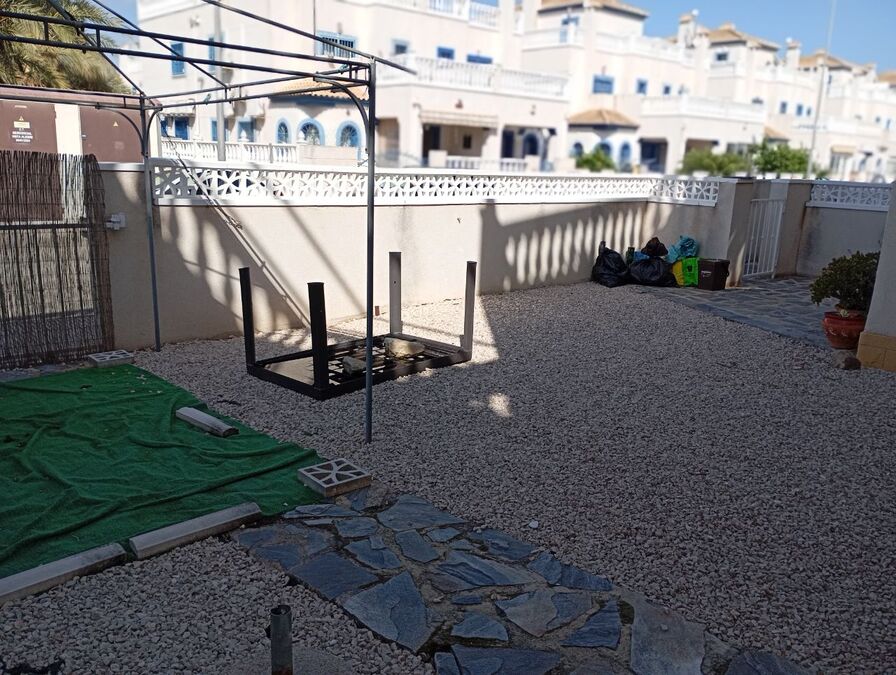 2 Bed, 1 Bath, ApartmentFor Sale, Daya Vieja, Alicante