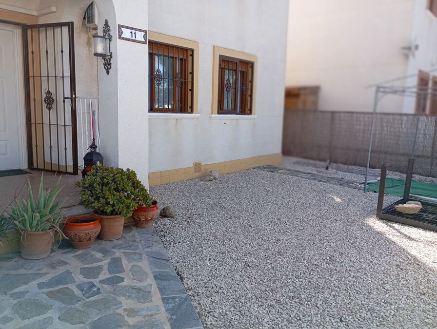 2 Bed, 1 Bath, ApartmentFor Sale, Daya Vieja, Alicante