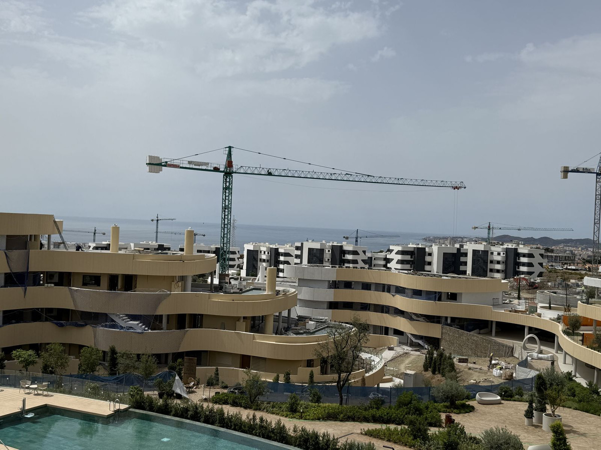 3 Bed, 2 Bath, ApartmentFor Sale, Higueron, Malaga