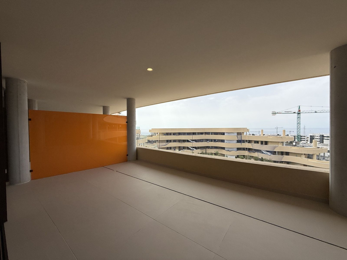 3 Bed, 2 Bath, ApartmentFor Sale, Higueron, Malaga