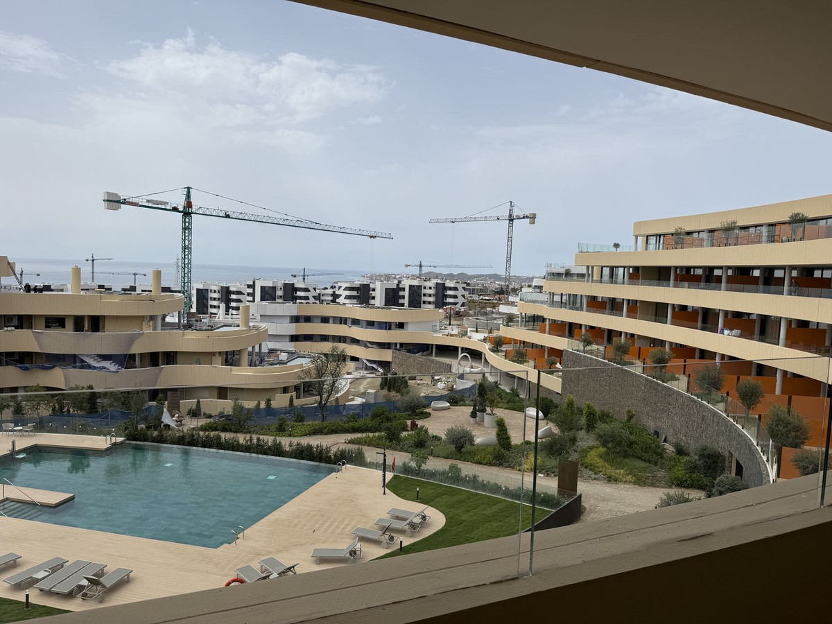 3 Bed, 2 Bath, ApartmentFor Sale, Higueron, Malaga