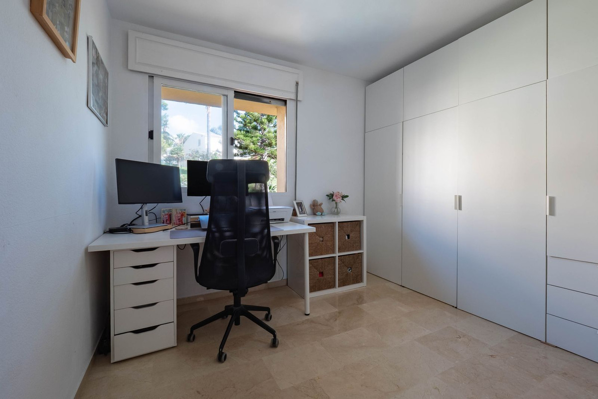 Torrenueva, Malaga, 2 Bedrooms Bedrooms, ,2 BathroomsBathrooms,For Sale,R5181274