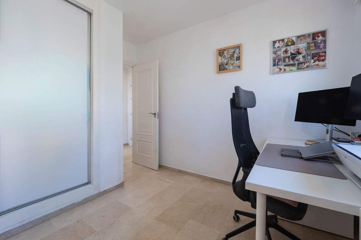 Torrenueva, Malaga, 2 Bedrooms Bedrooms, ,2 BathroomsBathrooms,For Sale,R5181274