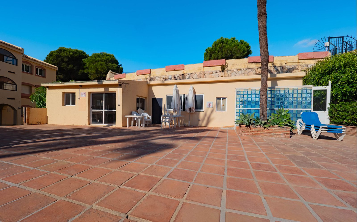 Torrenueva, Malaga, 2 Bedrooms Bedrooms, ,2 BathroomsBathrooms,For Sale,R5181274