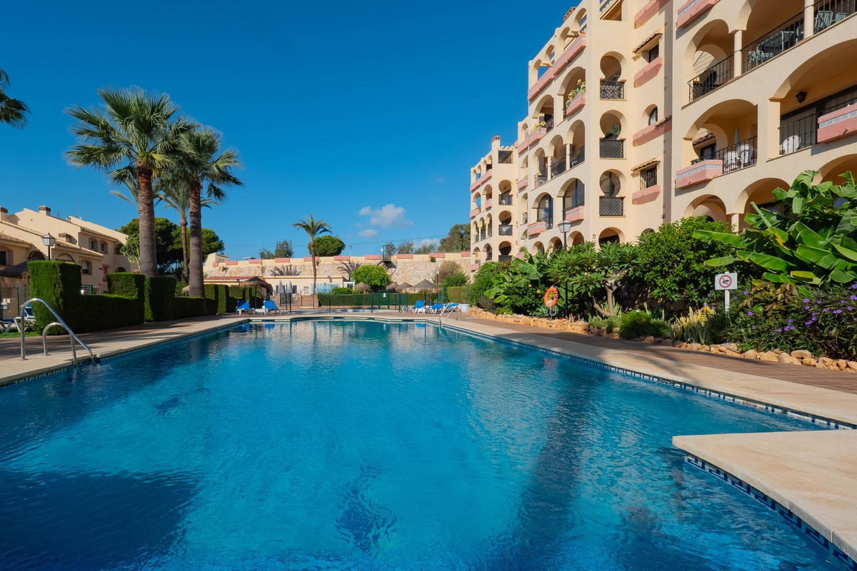 Torrenueva, Malaga, 2 Bedrooms Bedrooms, ,2 BathroomsBathrooms,For Sale,R5181274