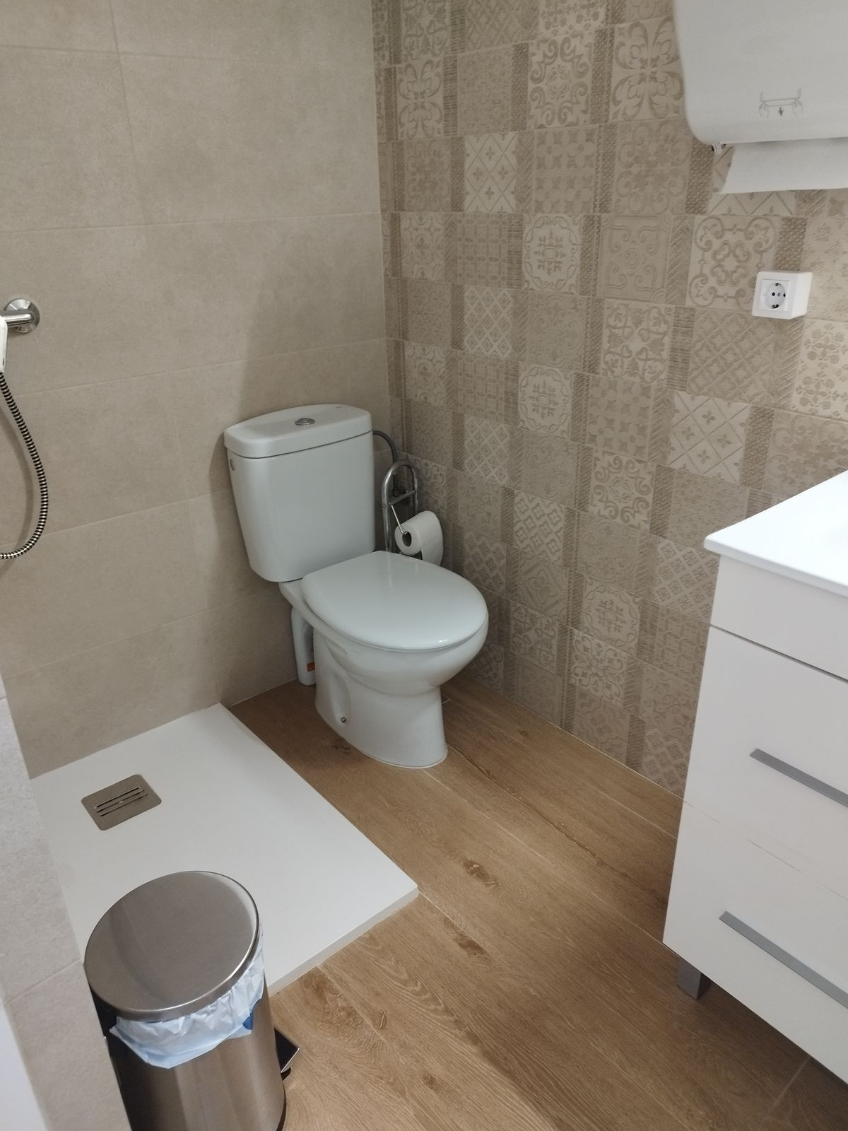 Commercial Property, For Sale