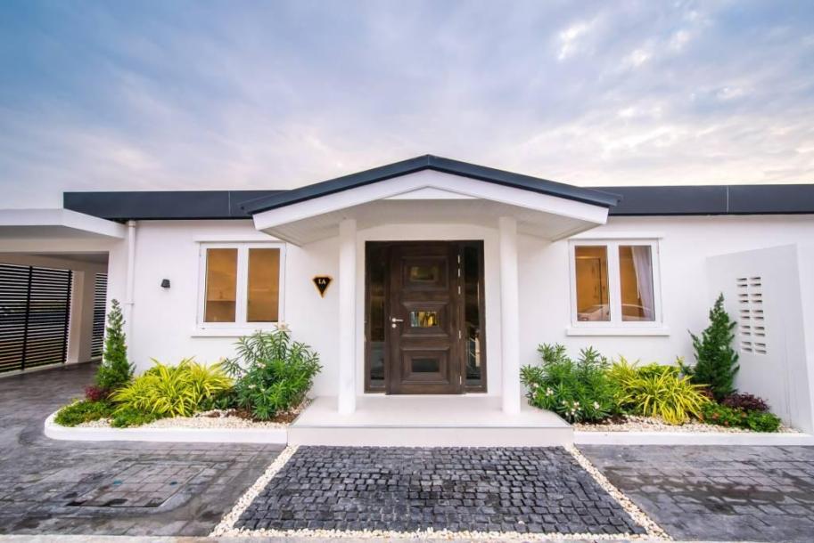 2 Bath, ApartmentFor Sale, North - Hua Hin, Prachuap Khiri Khan