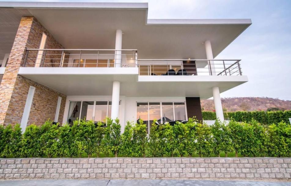 2 Bath, ApartmentFor Sale, North - Hua Hin, Prachuap Khiri Khan