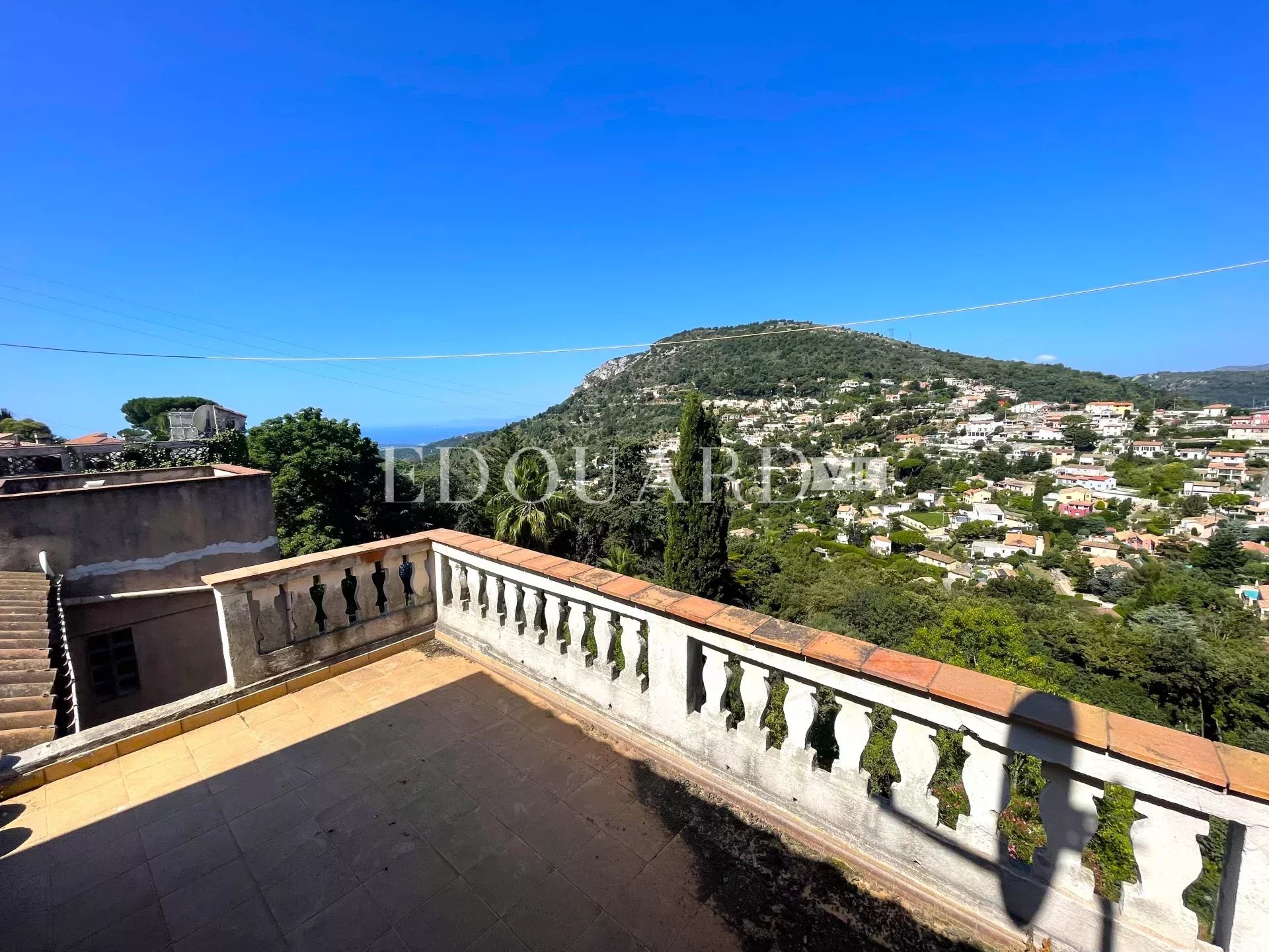6 Bed, 2 Bath, HouseFor Sale, La Turbie, Alpes-Maritimes