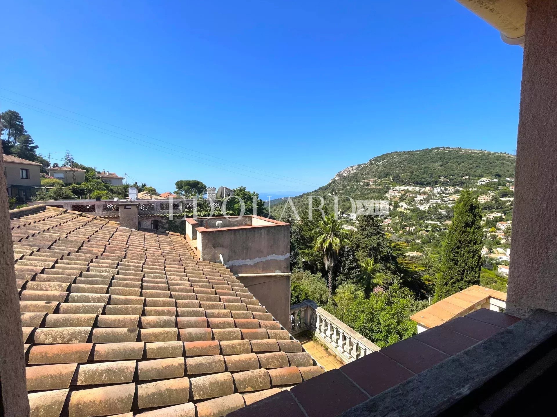 6 Bed, 2 Bath, HouseFor Sale, La Turbie, Alpes-Maritimes