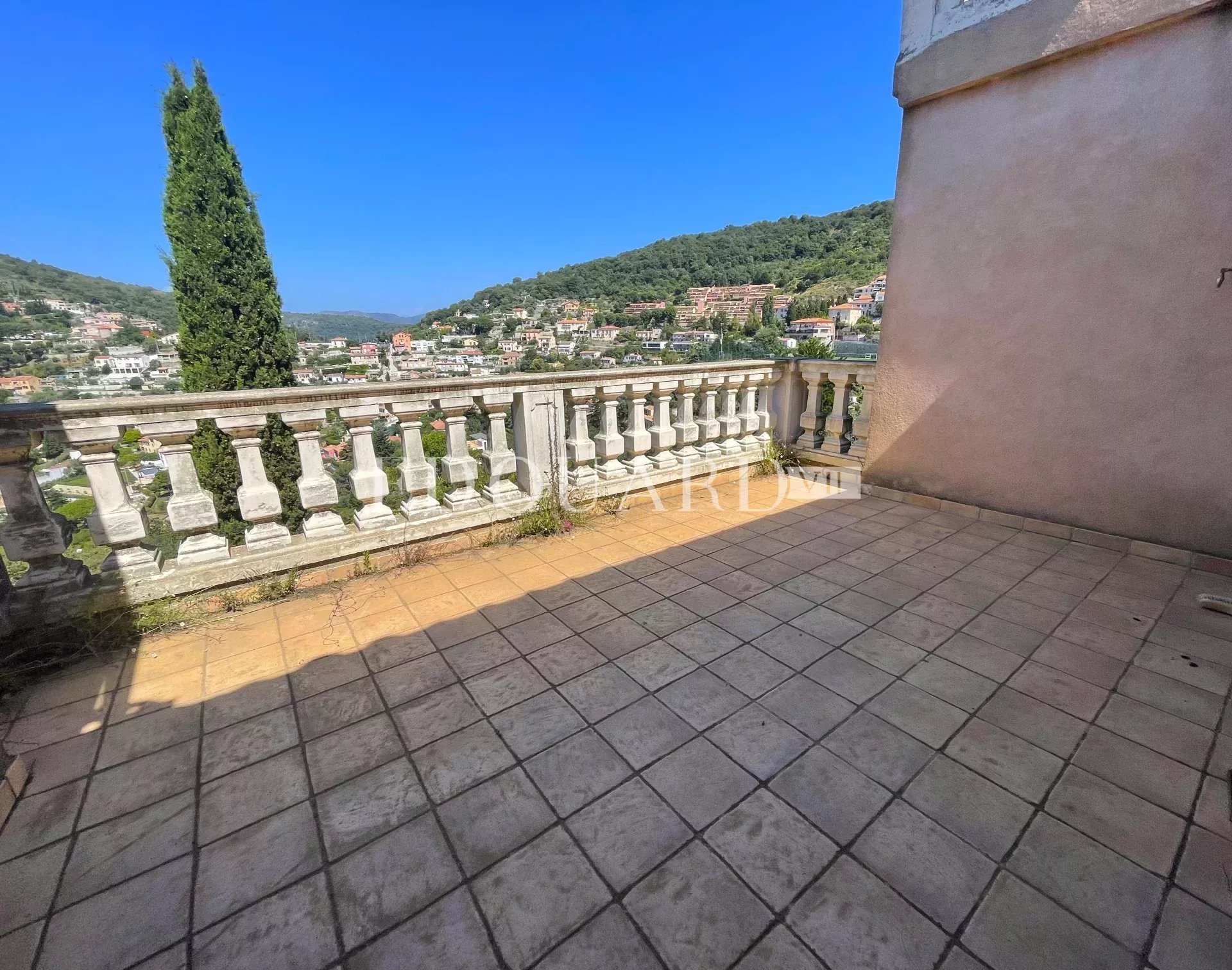 6 Bed, 2 Bath, HouseFor Sale, La Turbie, Alpes-Maritimes