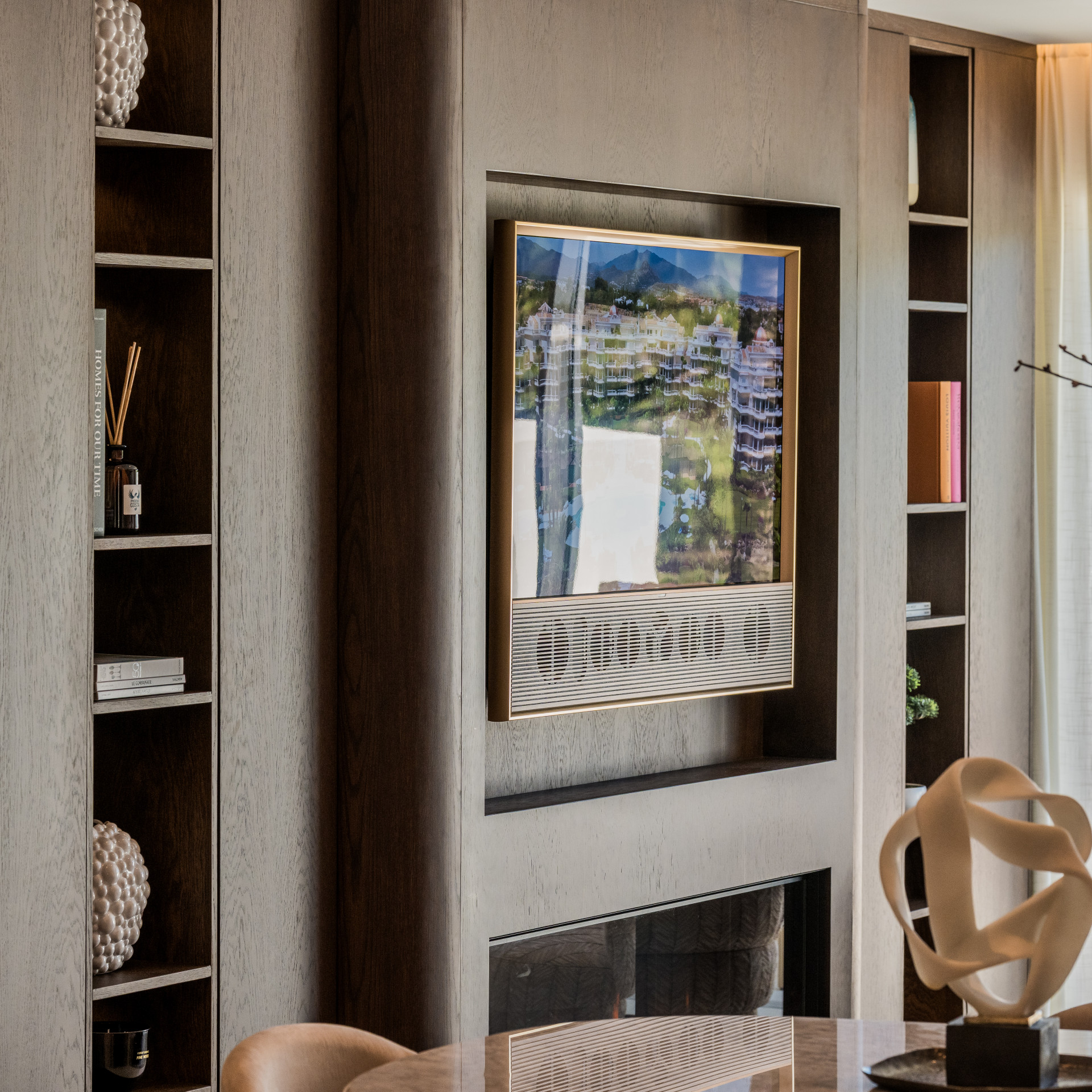 3 Bed, 2 Bath, ApartmentFor Sale, Marbella, Malaga