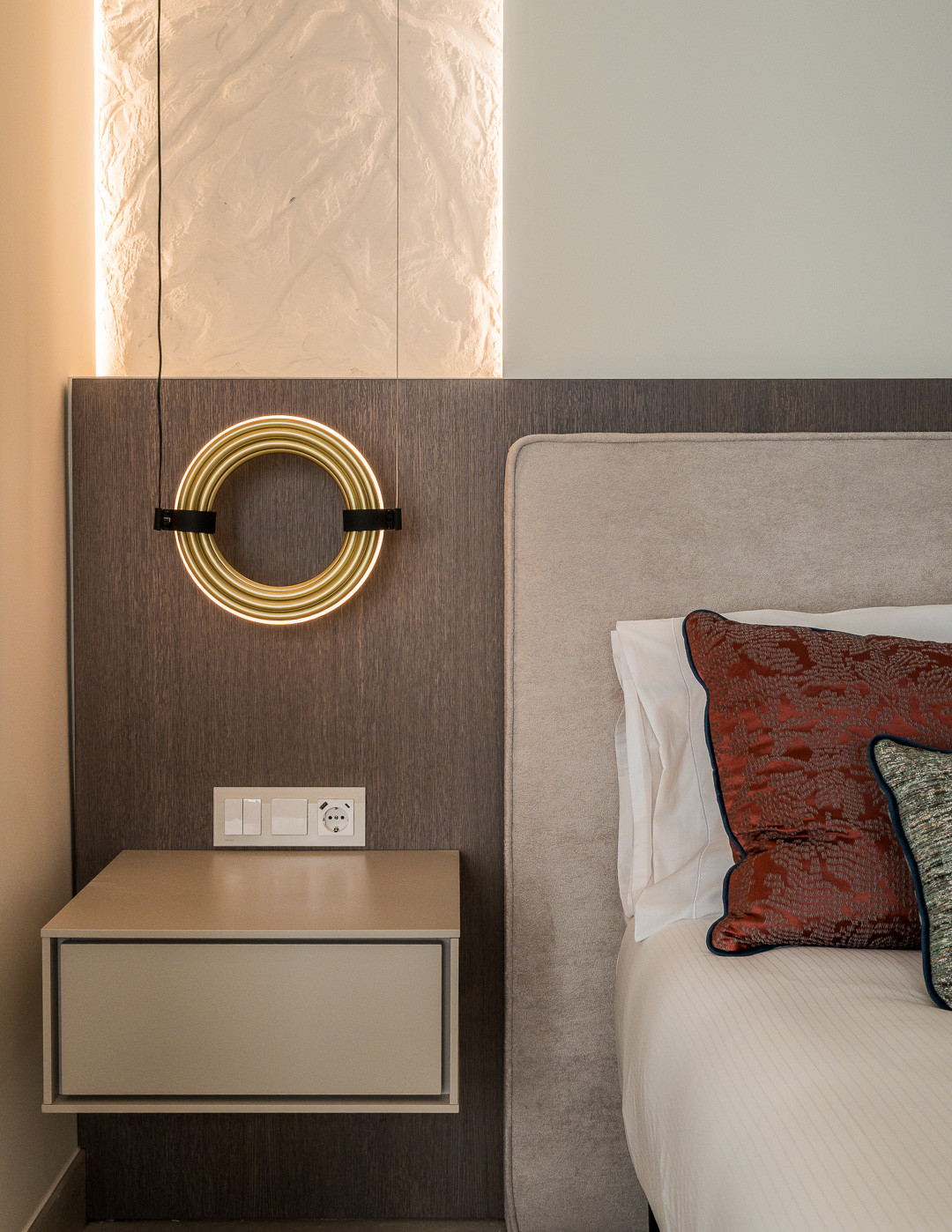 6 Bed, 4 Bath, ApartmentFor Sale, Marbella, Malaga