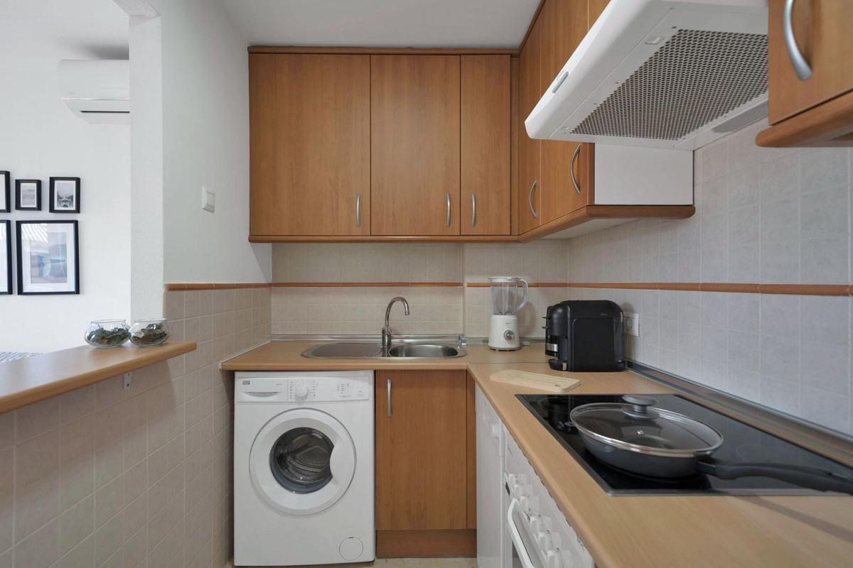 1 Bed, 1 Bath, ApartmentFor Sale, Casares Playa, Malaga