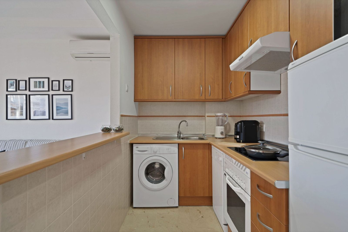 1 Bed, 1 Bath, ApartmentFor Sale, Casares Playa, Malaga