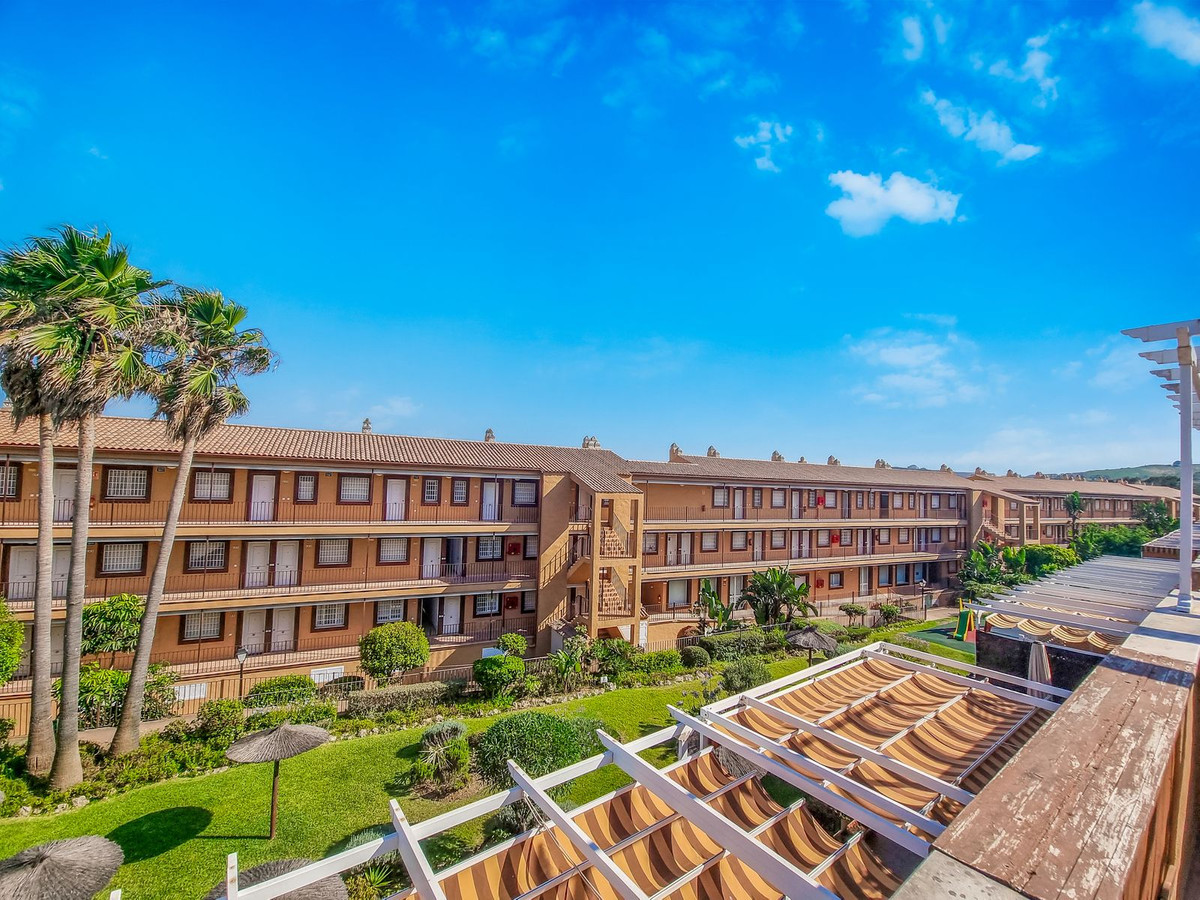 1 Bed, 1 Bath, ApartmentFor Sale, Casares Playa, Malaga