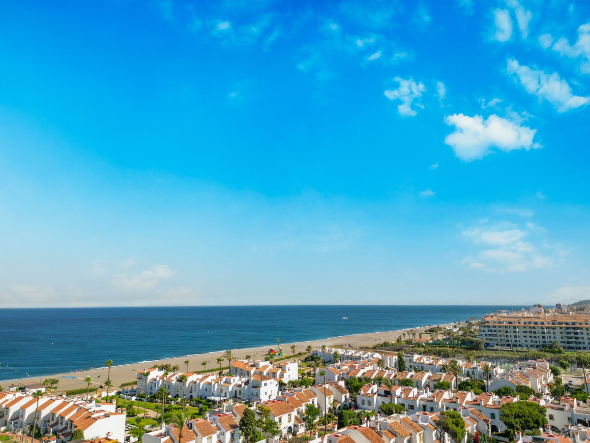 1 Bed, 1 Bath, ApartmentFor Sale, Casares Playa, Malaga