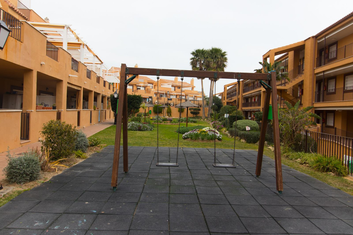 1 Bed, 1 Bath, ApartmentFor Sale, Casares Playa, Malaga