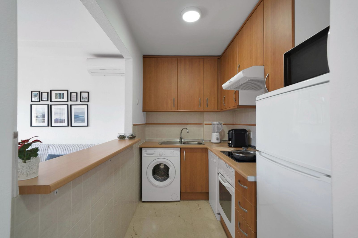 1 Bed, 1 Bath, ApartmentFor Sale, Casares Playa, Malaga