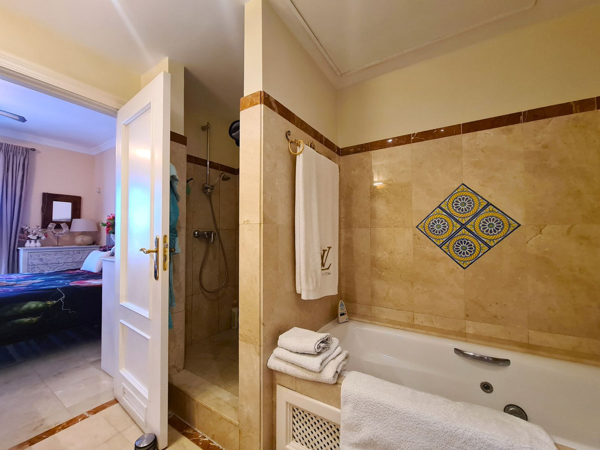 2 Bed, 2 Bath, ApartmentFor Sale, Casares Playa, Malaga