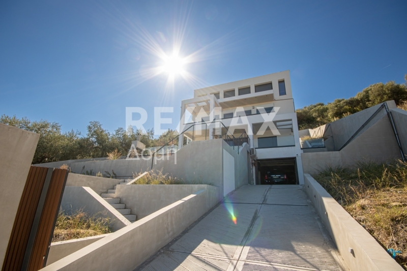 5 Bed, 3 Bath, ApartmentFor Sale, Nees Pagases, Volos, Magnesia